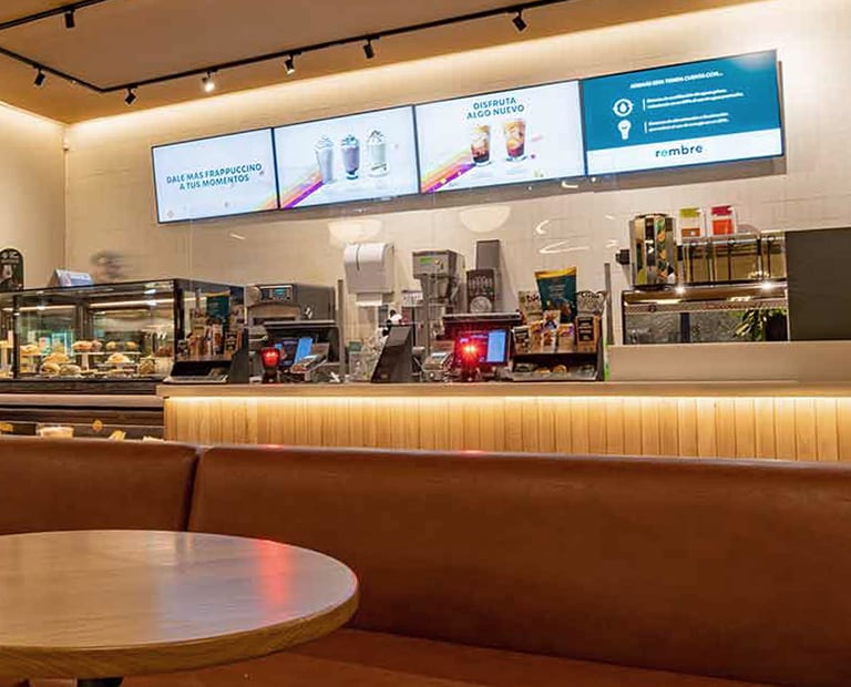 Starbucks utiliza Dex Manager para gestionar las pantallas en sus tiendas de Chile